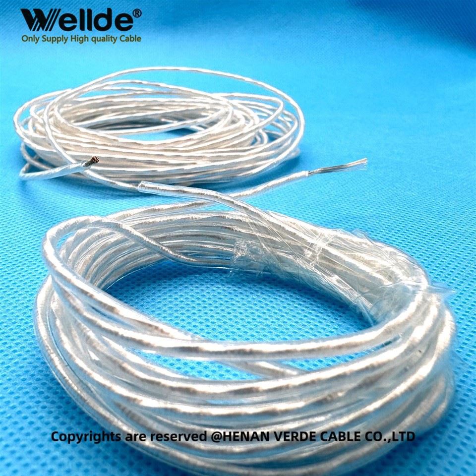 Sârmă izolată cu mătase de 0,5 mm²